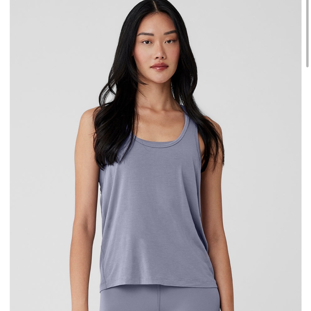 NWT Alo Yoga All Day Tank-Fog-Medium